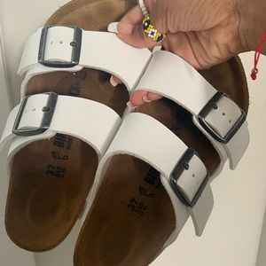 NWOT white birkenstocks birks